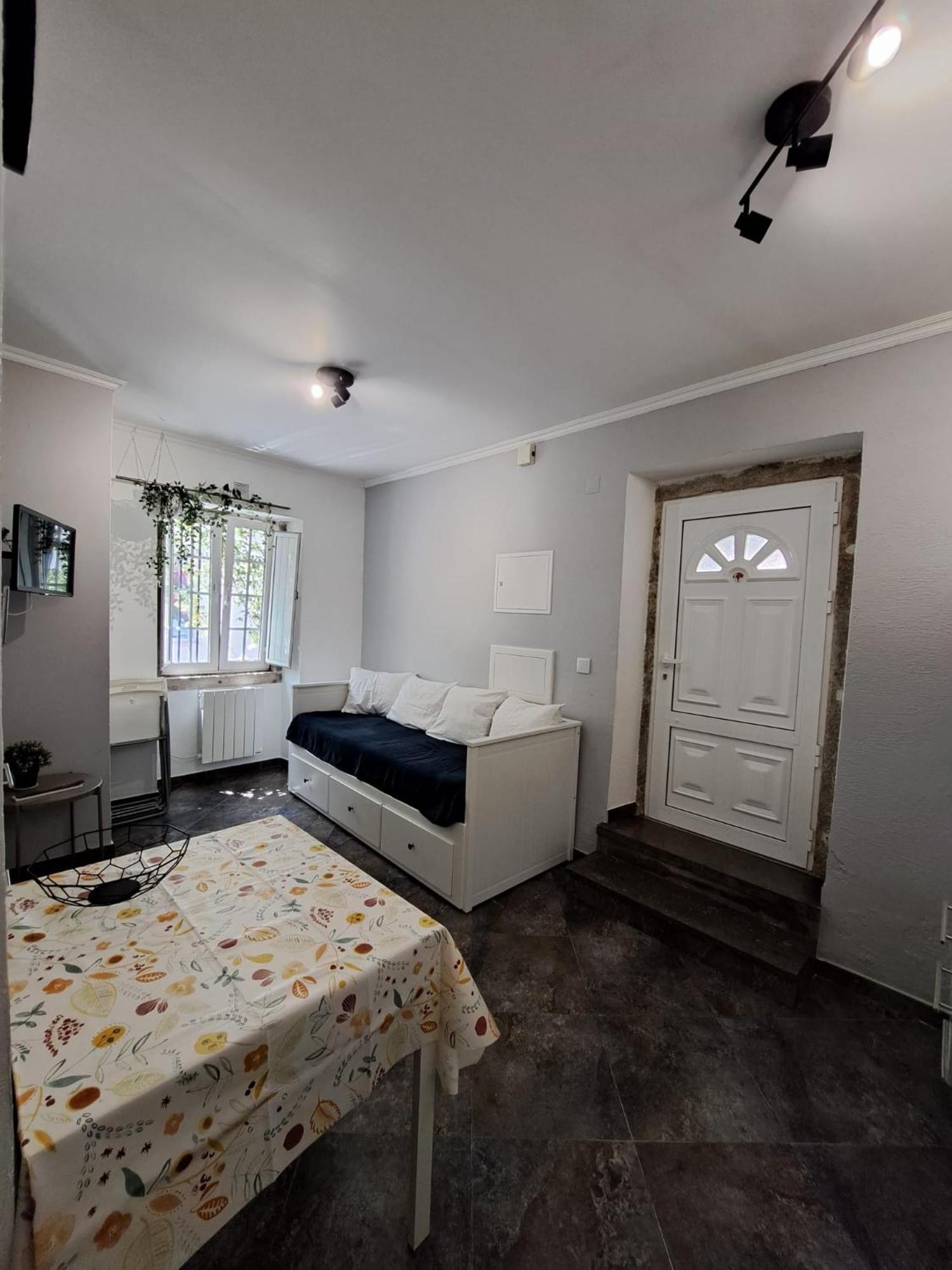 Casa Cor De Rosa Lisbon